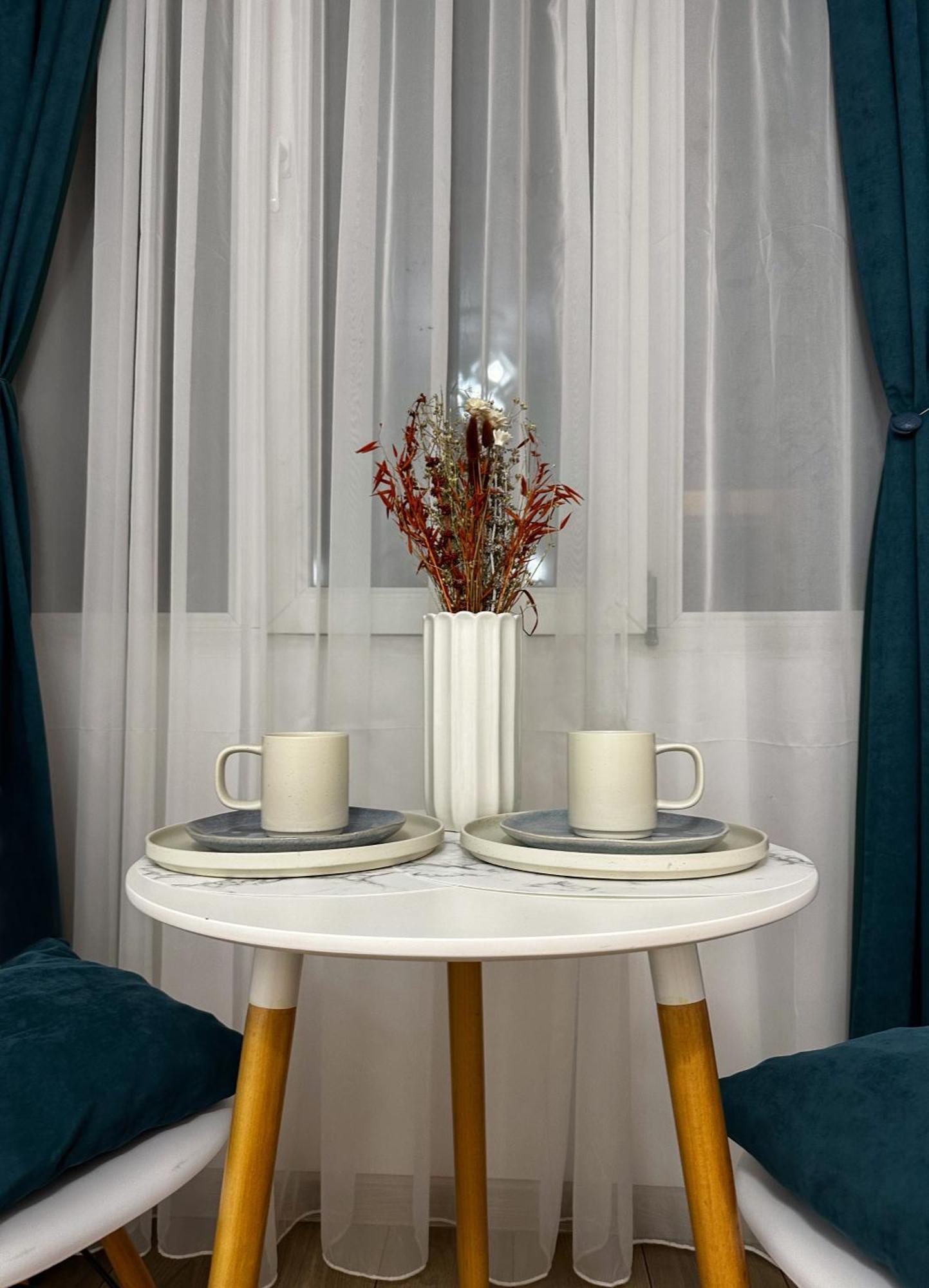 Superior One Bedroom Apartment Unirii Square Boekarest Buitenkant foto