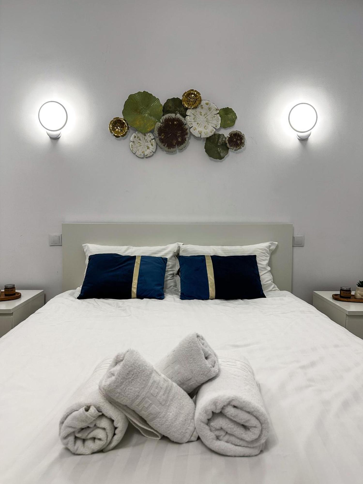 Superior One Bedroom Apartment Unirii Square Boekarest Buitenkant foto
